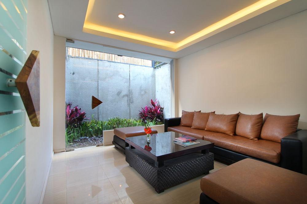 Oyo 2854 Cozy B&B Seminyak Dış mekan fotoğraf